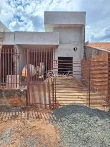 Casa com 3 Quartos à venda, 81m² no Conjunto Flamingos III, Arapongas