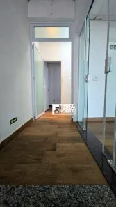 Sala Comercial para alugar, 57m² no Swiss Park, Campinas