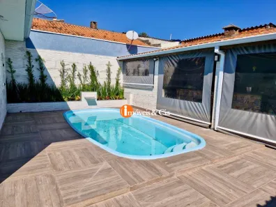 Casa com 4 Quartos à venda, 205m² no Pedra Vermelha (Terra Preta), Mairiporã