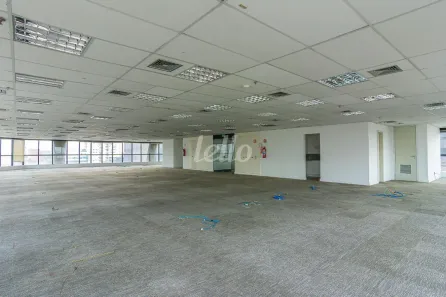Sala Comercial para alugar, 395m² no Bela Vista, São Paulo