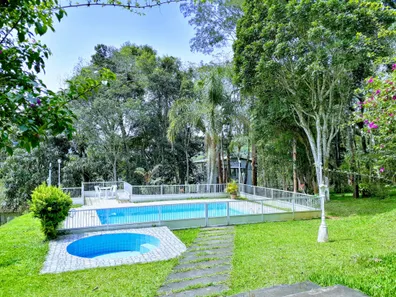 Fazenda/Sítio com 8 Quartos à venda, 2000m² no Sítio Represa, São Paulo