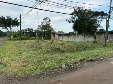 Lote/Terreno à venda, 306m² no Gaivota - Interior, Itanhaém