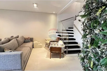 Casa de Condomínio com 3 Quartos à venda, 229m² no Jardim Londrina, São Paulo
