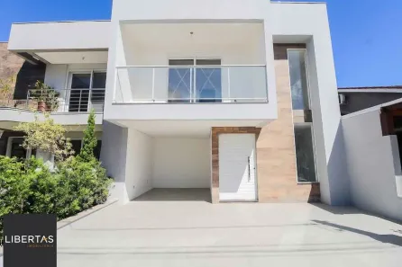 Casa de Condomínio com 4 Quartos à venda, 168m² no Hípica, Porto Alegre