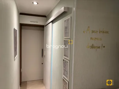 Sala Comercial à venda, 28m² no Centro, Florianópolis