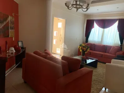 Casa com 4 Quartos à venda, 370m² no Nossa Senhora das Graças, Uberlândia