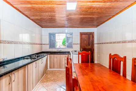 Casa com 2 Quartos à venda, 69m² no Sítio Cercado, Curitiba