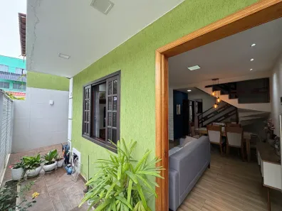 Casa de Condomínio com 2 Quartos à venda, 100m² no Inhoaíba, Rio de Janeiro