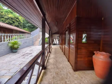 Casa de Condomínio com 4 Quartos à venda, 249m² no Limoeiro, Guapimirim