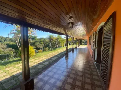 Fazenda/Sítio com 4 Quartos à venda, 960m² no Boa Vista, Atibaia