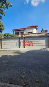 Casa com 4 Quartos à venda, 300m² no Central Parque, Contagem