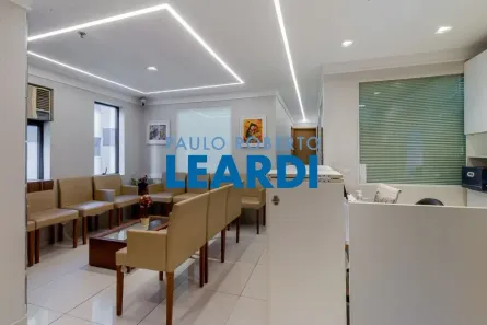 Sala Comercial à venda, 71m² no Santa Cecília, São Paulo