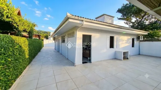 Casa com 3 Quartos à venda, 360m² no Lagoa da Conceição, Florianópolis