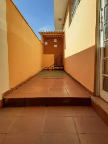 Imóvel Comercial com 3 Quartos para alugar, 300m² no Vila Rio Branco, Jundiaí