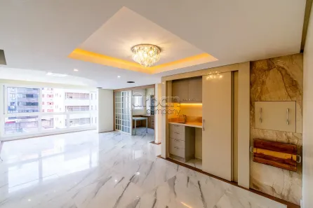 Apartamento com 3 Quartos à venda, 102m² no Auxiliadora, Porto Alegre