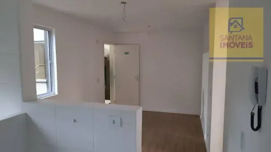 Apartamento com 2 Quartos à venda, 40m² no Jardim Itaqui, Campo Largo