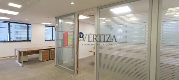 Sala Comercial à venda, 214m² no Vila Olímpia, São Paulo