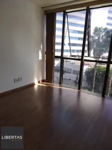 Sala Comercial com 1 Quarto à venda, 35m² no Moinhos de Vento, Porto Alegre