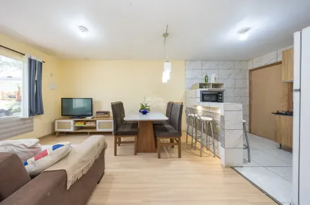 Casa com 3 Quartos à venda, 101m² no Cristo Rei, Campo Largo