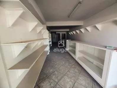 Sala Comercial para alugar, 230m² no Major Prates, Montes Claros