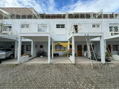 Casa de Condomínio com 4 Quartos à venda, 200m² no Santo Amaro, São Paulo
