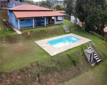 Fazenda/Sítio com 3 Quartos à venda, 1700m² no , Mairinque
