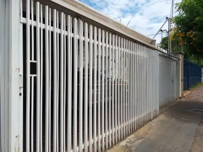 Casa com 3 Quartos à venda, 203m² no Centro, Araraquara