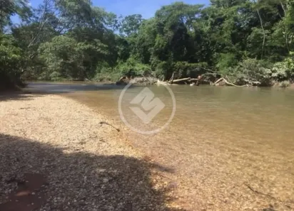 Fazenda/Sítio à venda, 240m² no Área Rural de Cuiabá, Cuiabá