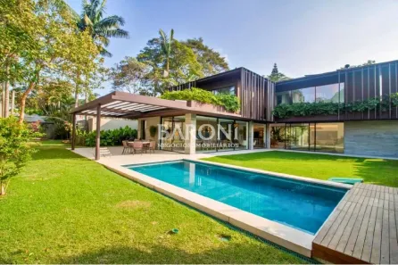 Sobrado com 3 Quartos à venda, 550m² no Jardim Guedala, São Paulo