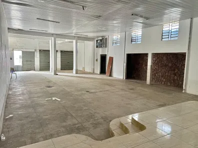 Galpão/Depósito/Armazém com 1 Quarto para alugar, 300m² no Prado, Maceió