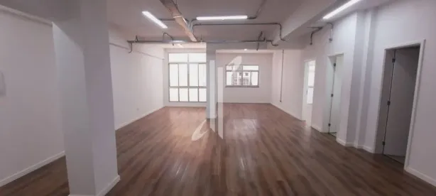 Sala Comercial para alugar, 119m² no República, São Paulo