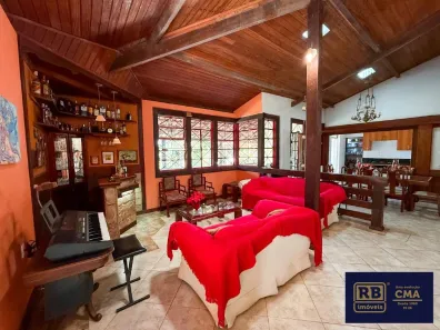 Casa de Condomínio com 3 Quartos à venda, 2200m² no Jardins de Petrópolis, Nova Lima