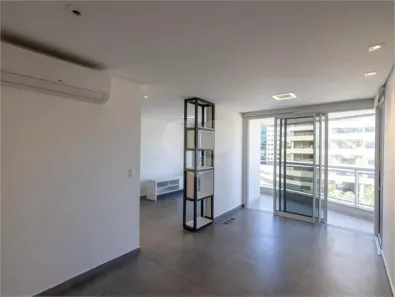 Apartamento com 1 Quarto para venda ou aluguel, 70m² no Dezoito do Forte Empresarial/Alphaville., Barueri