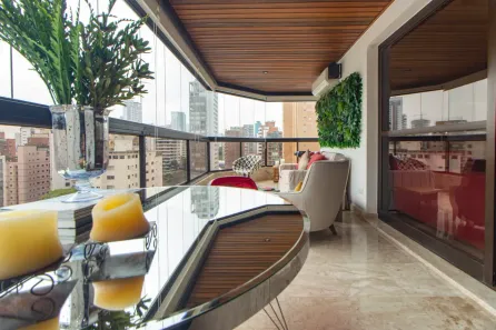 Apartamento com 4 Quartos à venda, 297m² no Vila Uberabinha, São Paulo