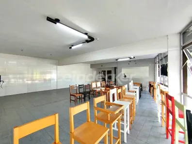 Ponto Comercial para alugar, 100m² no Jardim Carvalho, Porto Alegre