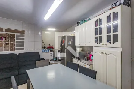 Casa com 3 Quartos à venda, 180m² no Vila Brasílio Machado, São Paulo