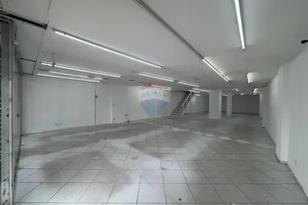 Ponto Comercial para alugar, 260m² no Recreio dos Bandeirantes, Rio de Janeiro