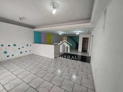 Imóvel Comercial com 3 Quartos para alugar, 300m² no Parque das Laranjeiras, Sorocaba