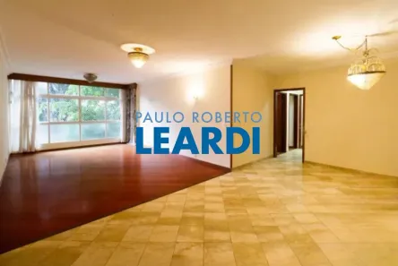 Apartamento com 3 Quartos à venda, 168m² no Santa Cecília, São Paulo