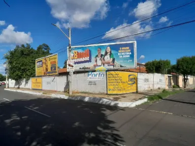 Lote/Terreno à venda, 600m² no Fátima, Teresina