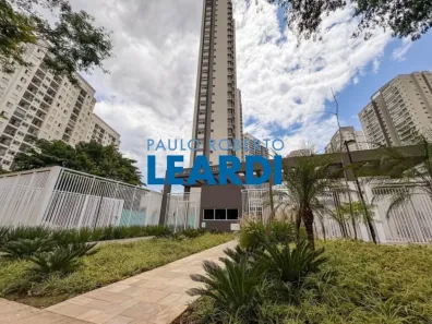 Apartamento com 3 Quartos à venda, 91m² no Vila Anastácio, São Paulo