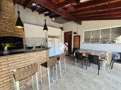Sobrado com 3 Quartos à venda, 266m² no Jardim Werner Plaas, Americana