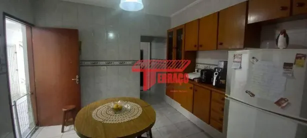 Casa com 3 Quartos à venda, 151m² no Vila Vitória, Santo André