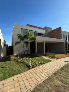 Casa com 3 Quartos para alugar, 220m² no Alphaville Dom Pedro, Campinas