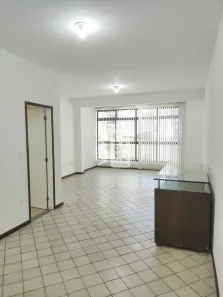 Apartamento com 3 Quartos para alugar, 151m² no Jardim Amália, Volta Redonda