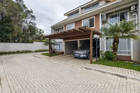 Casa de Condomínio com 3 Quartos à venda, 160m² no Santa Felicidade, Curitiba