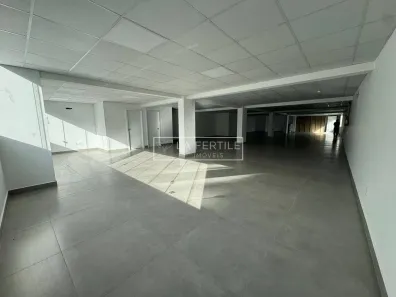 Sala Comercial para alugar, 277m² no Centro, Itajaí