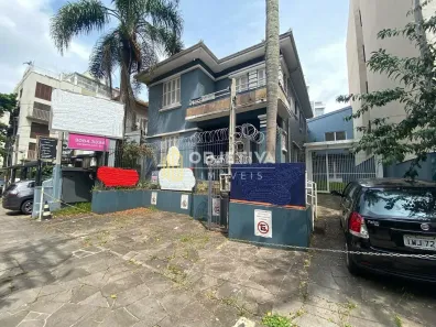 com 4 Quartos para alugar, 300m² no Rio Branco, Porto Alegre
