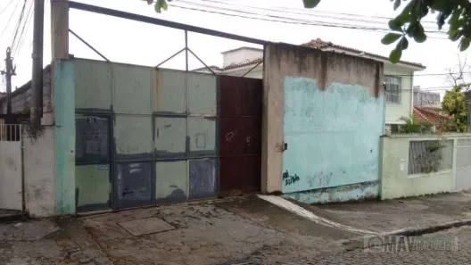 Galpão/Depósito/Armazém à venda, 301m² no Piedade, Rio de Janeiro