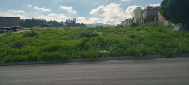 Lote/Terreno à venda, 251m² no Pinheirinho, Vinhedo